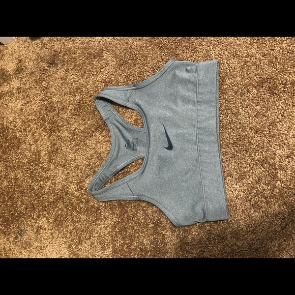 Nike Sports bra - Picture 1 of 2